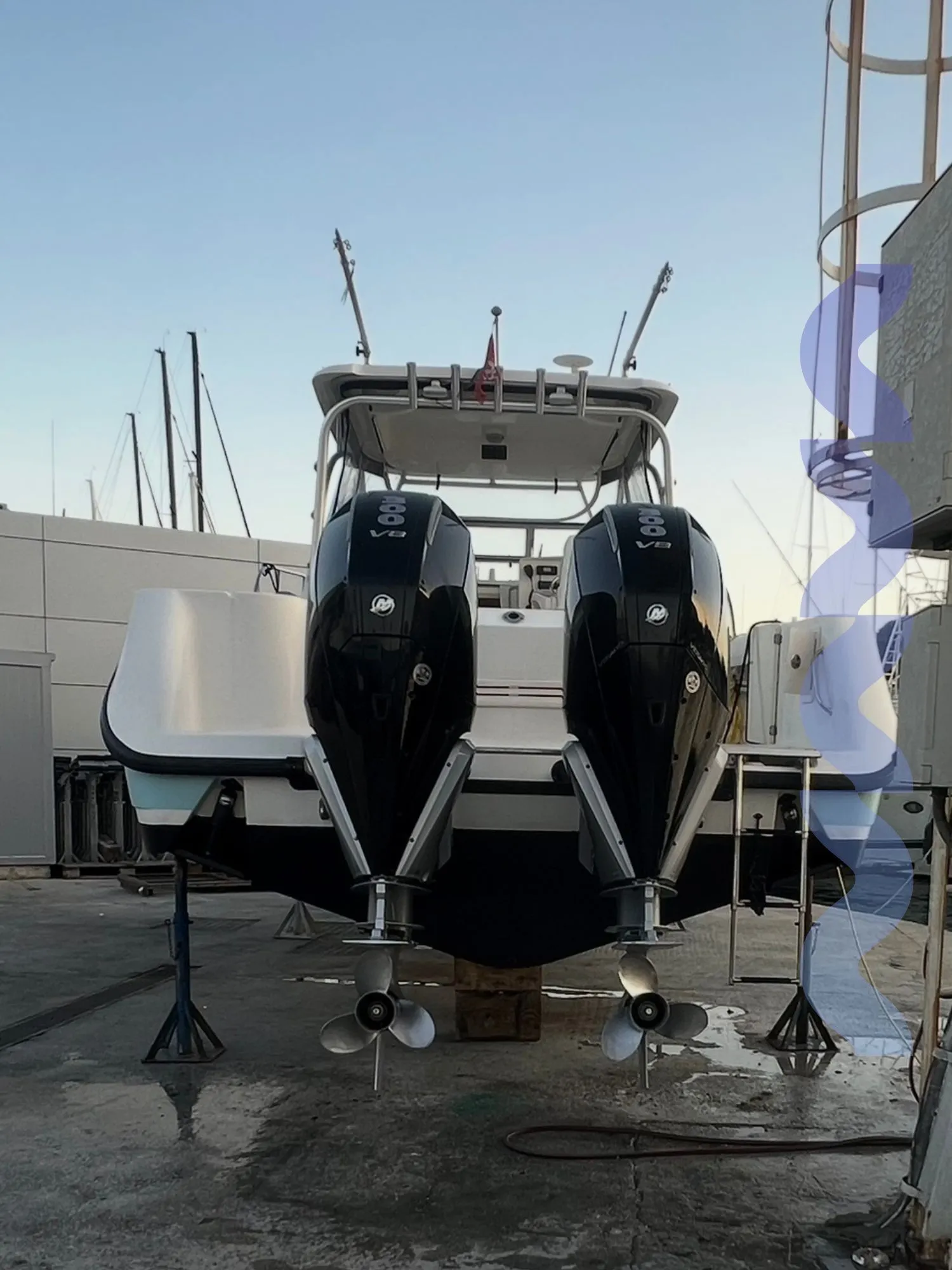 boston whaler 305 conquest – besprijekorno održavan / novi motori - slika 5