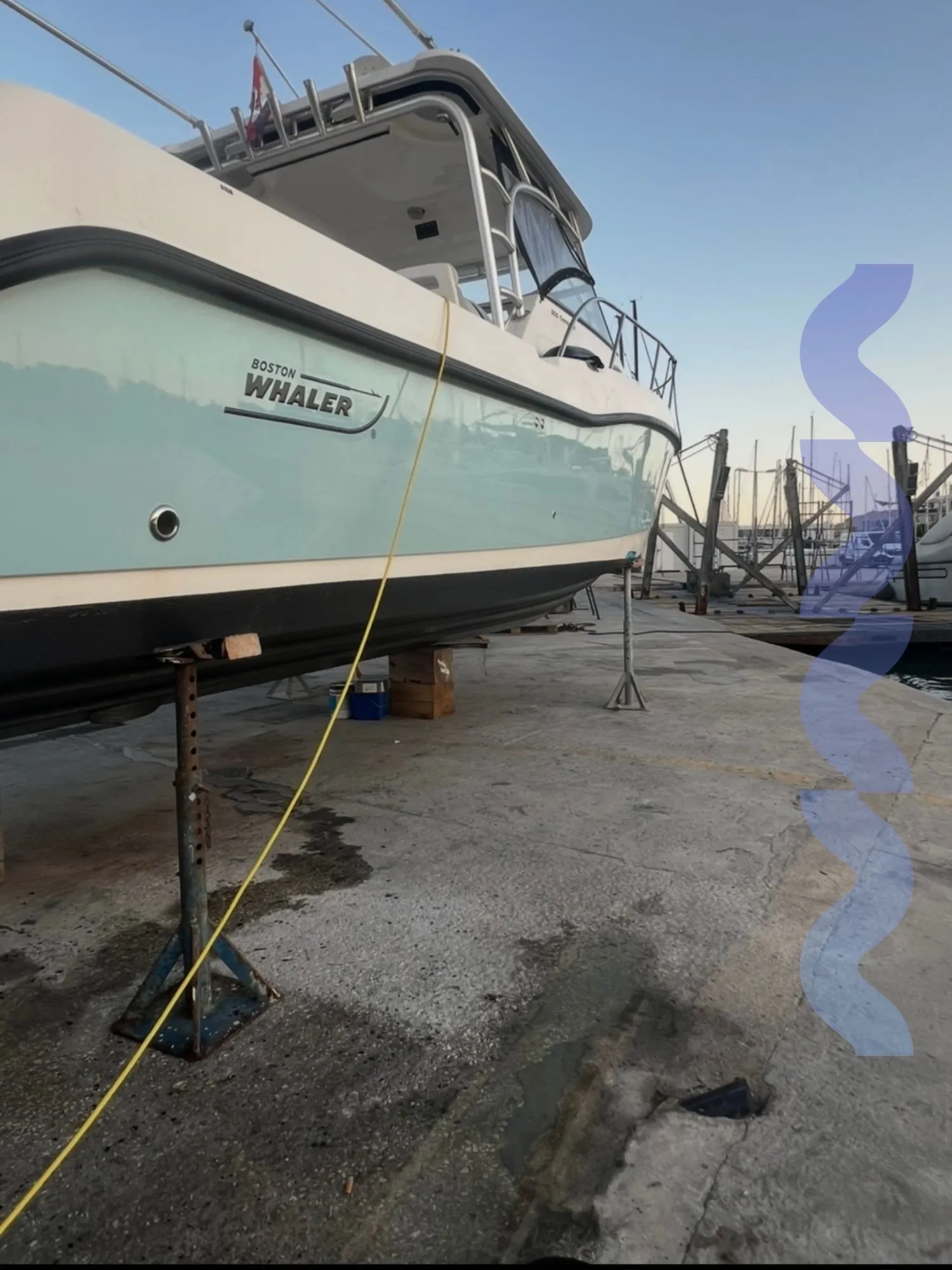 boston whaler 305 conquest – besprijekorno održavan / novi motori - slika 7