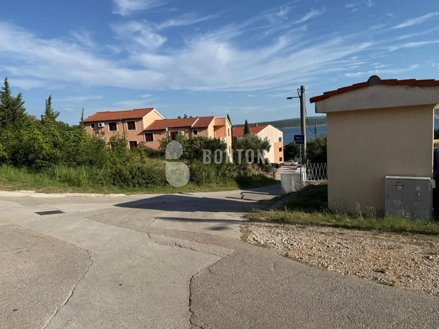 maslinica-građevinsko zemljište -drugi red od mora!!!! - slika 3