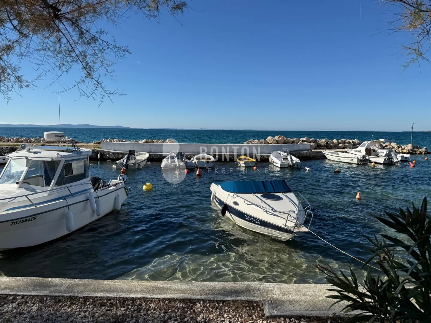 zaton-građevinsko zemljište 100 m od plaže - slika 16