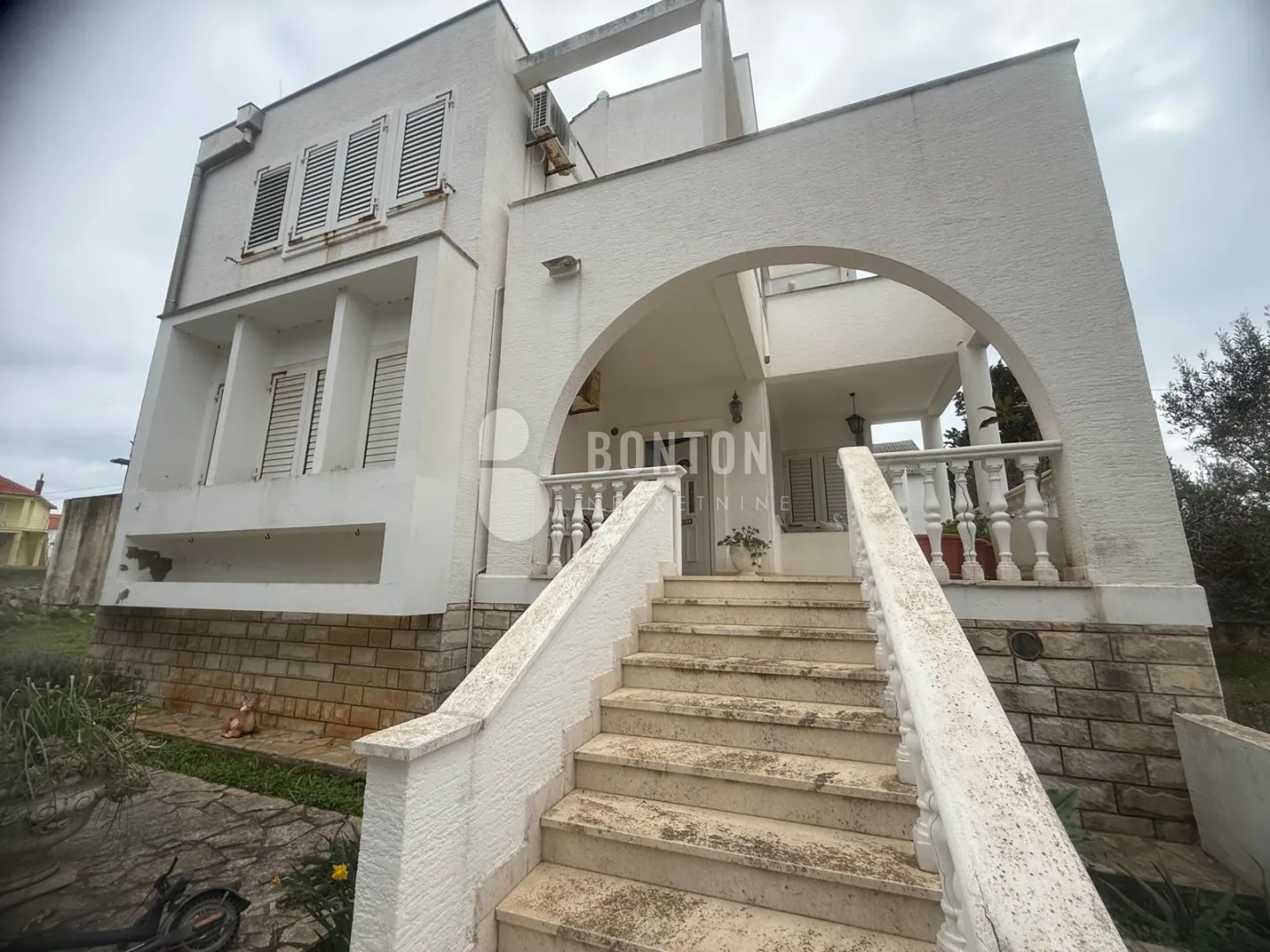 olib-posebna samostojeća kuća 80 metara od mora-pogled - slika 4
