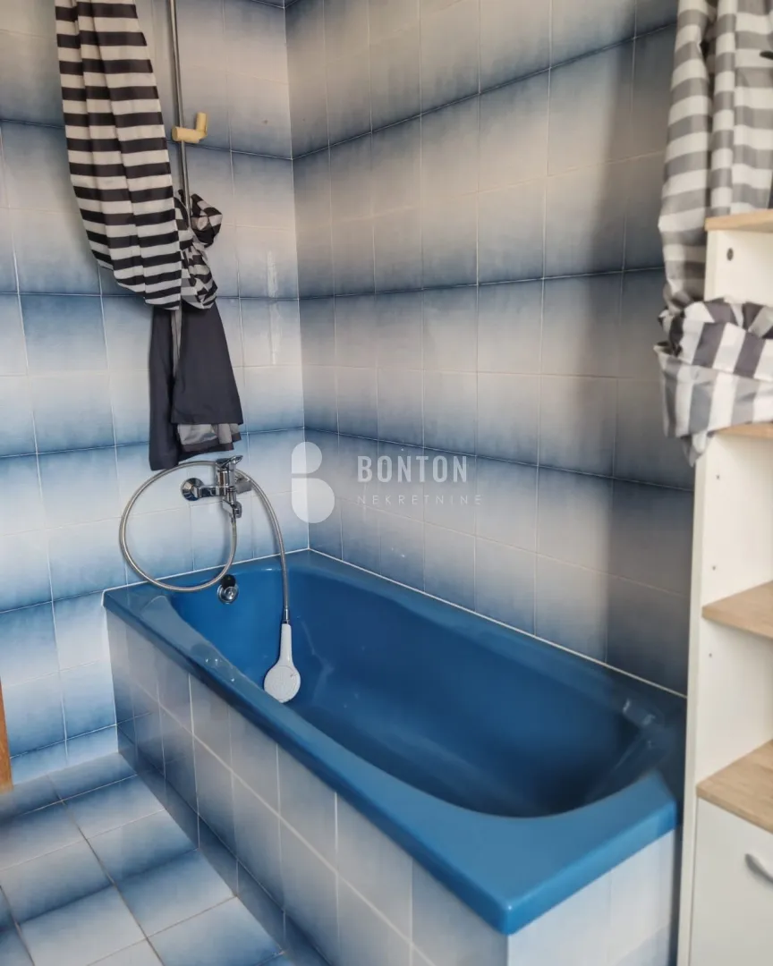 zadar prilika trosobni stan,studio apartman,i poslovni prostor - slika 88