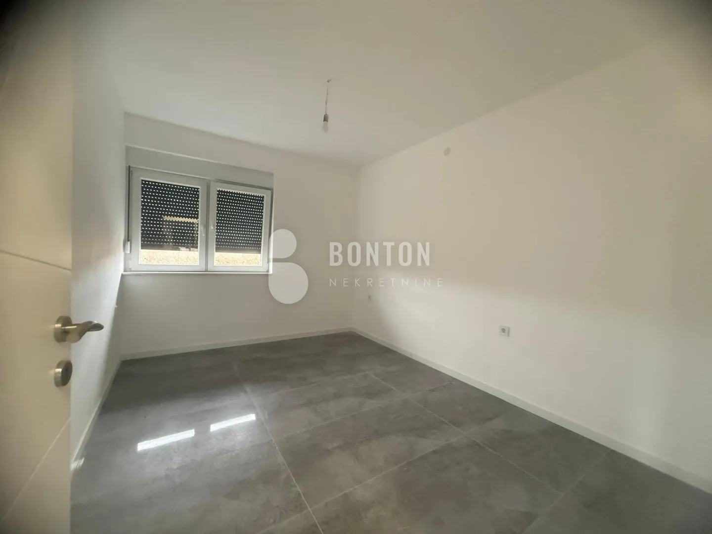 murvica- nova duplex kuća u centru murvice - slika 20