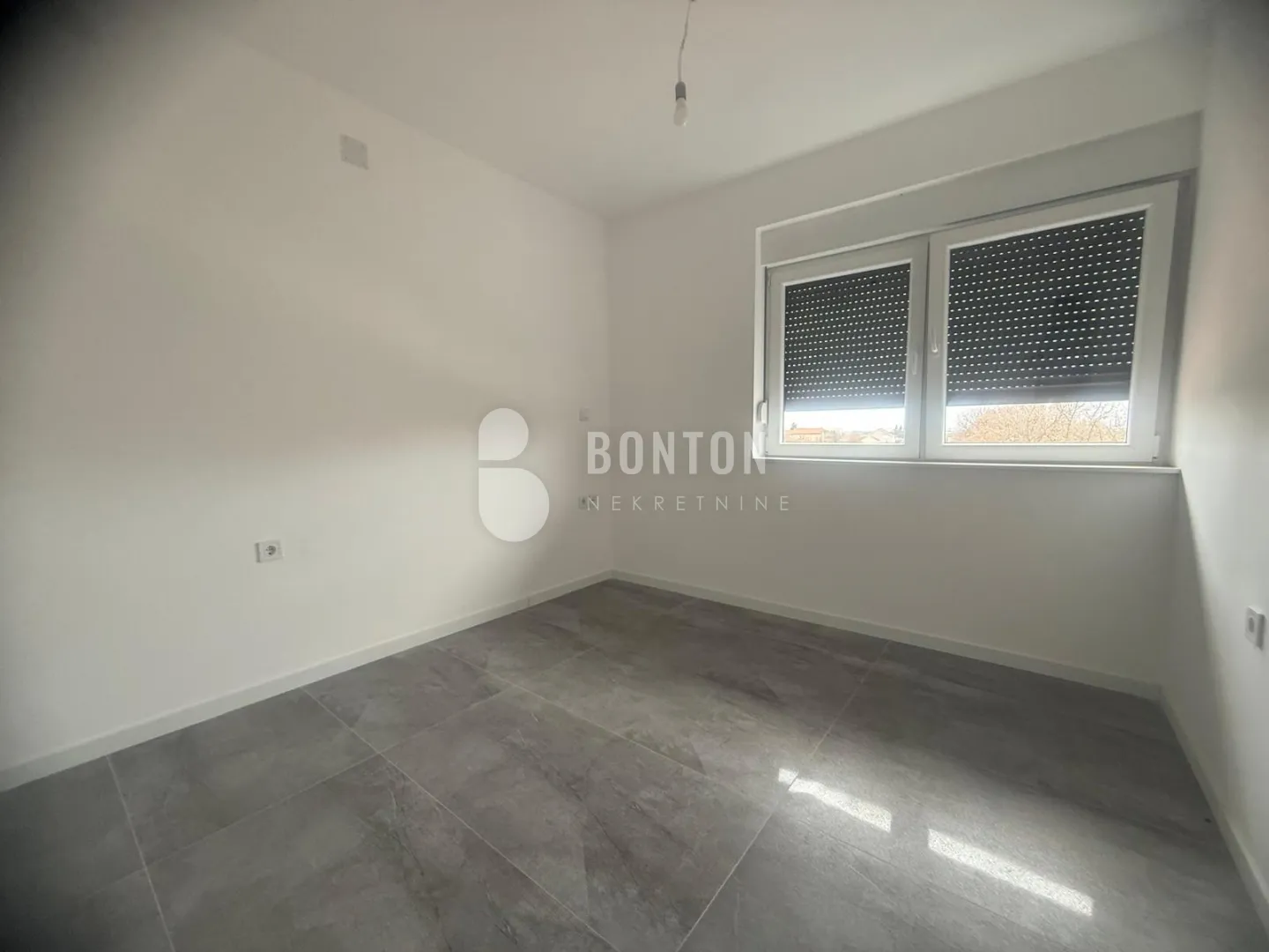 murvica- nova duplex kuća u centru murvice - slika 37