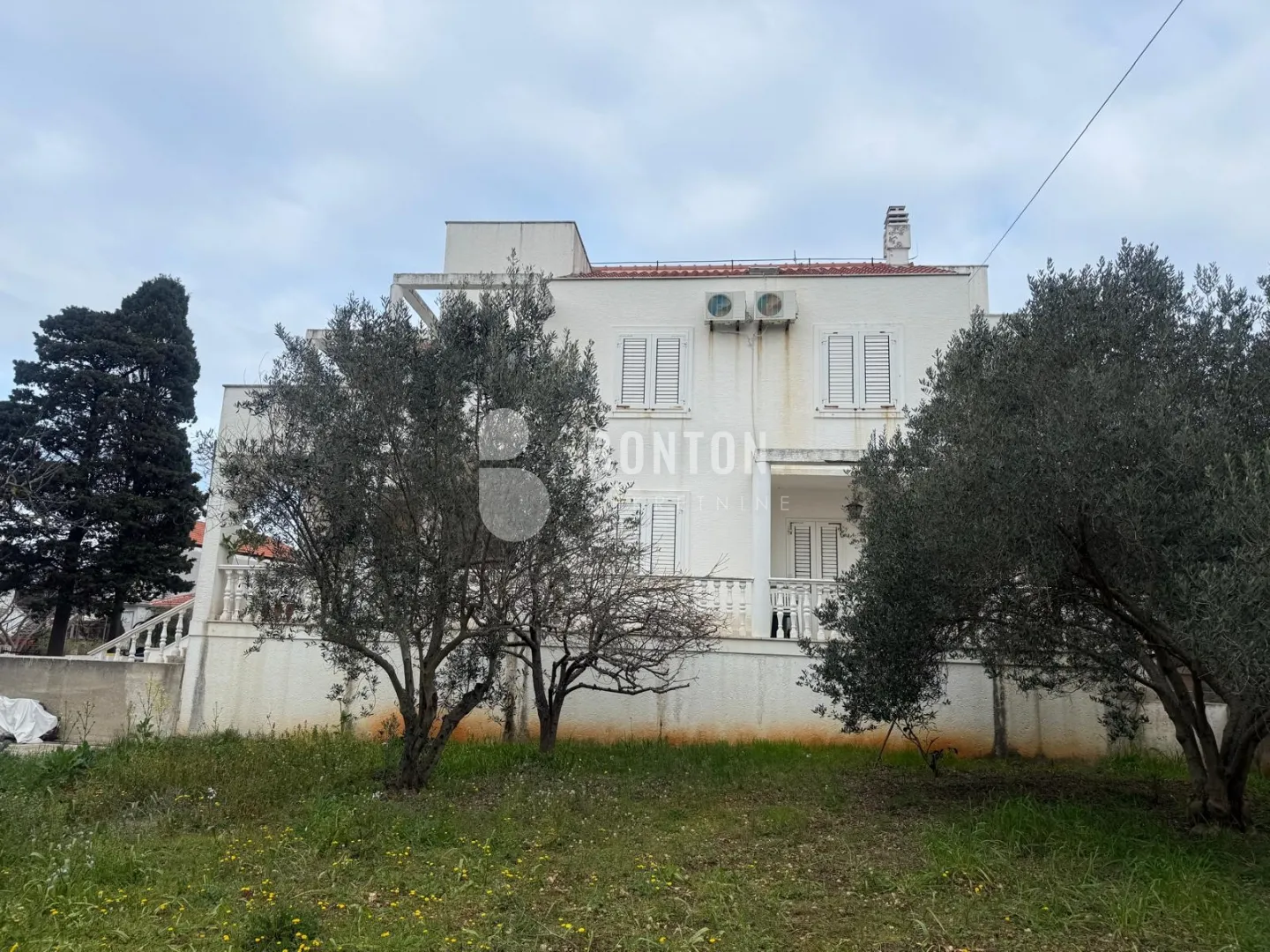 olib-posebna samostojeća kuća 80 metara od mora-pogled - slika 6