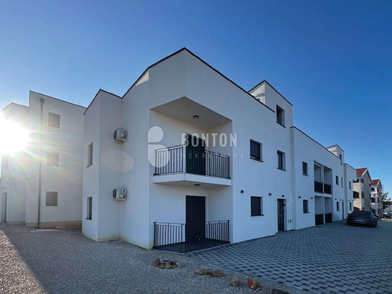 vir-namješteni dvosobni apartman - slika 3