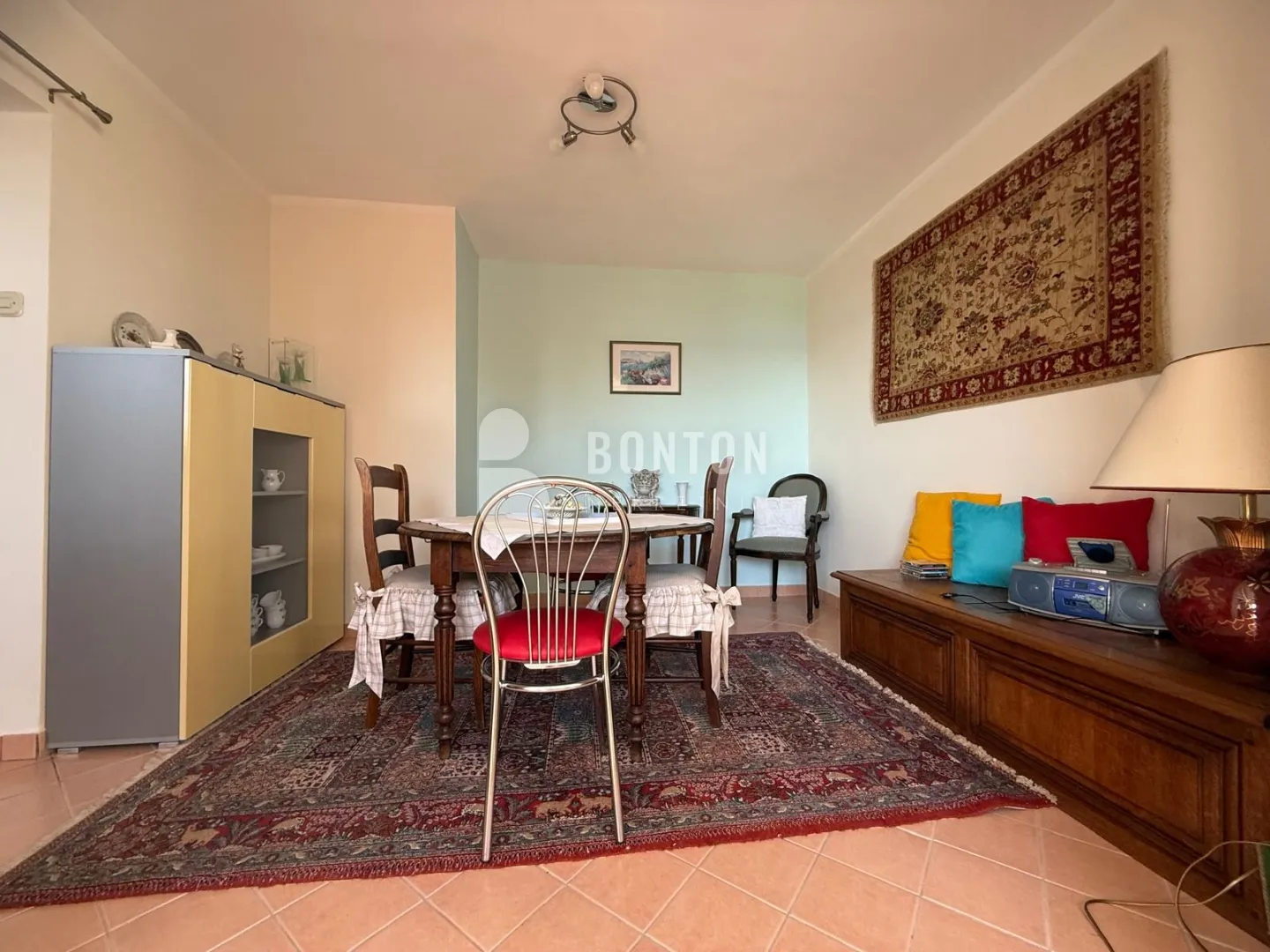 maslinica- šarmatna kuća s dva apartmana - slika 24