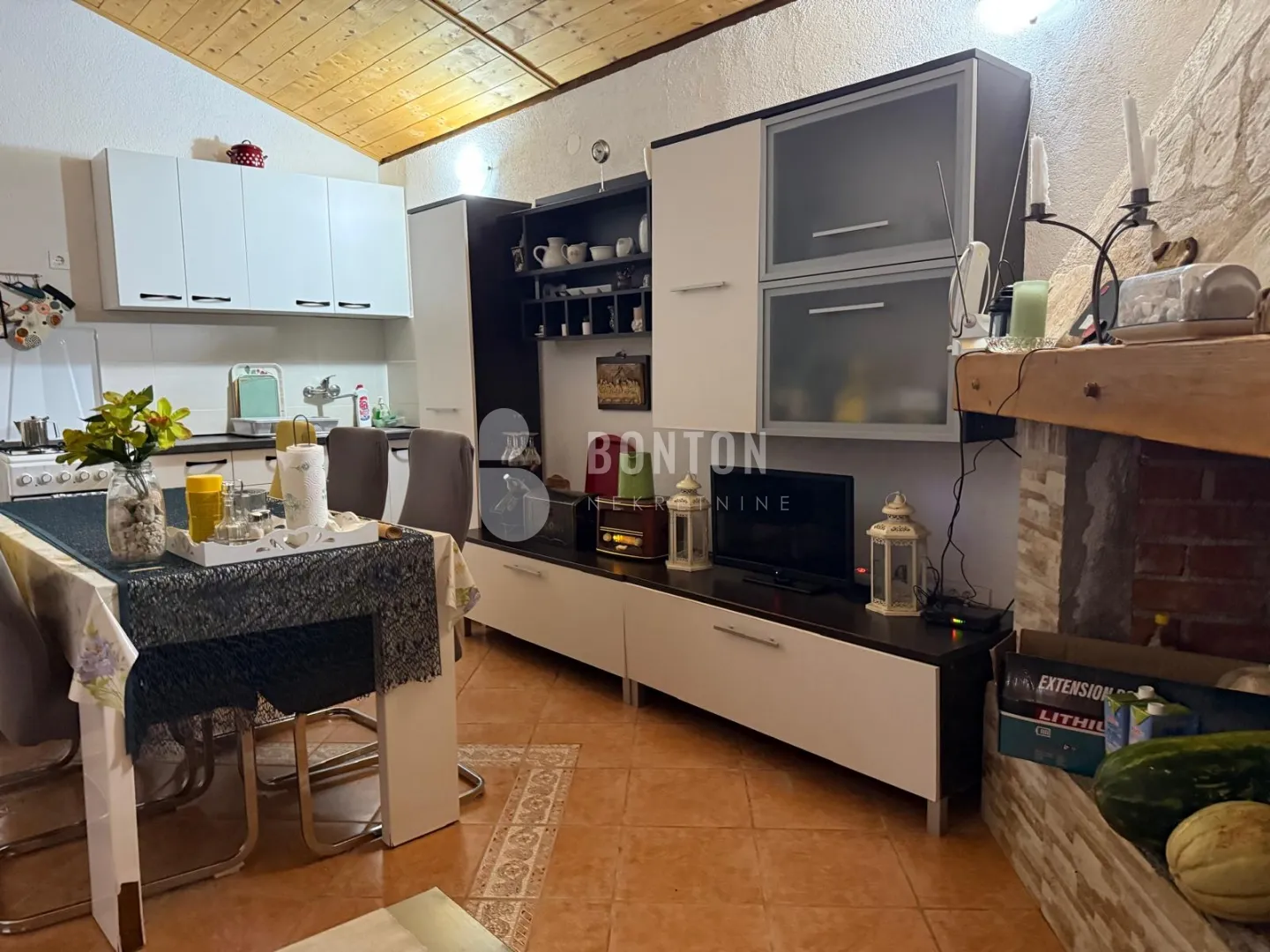 kuča s maslinikom-raštane gornje - slika 17