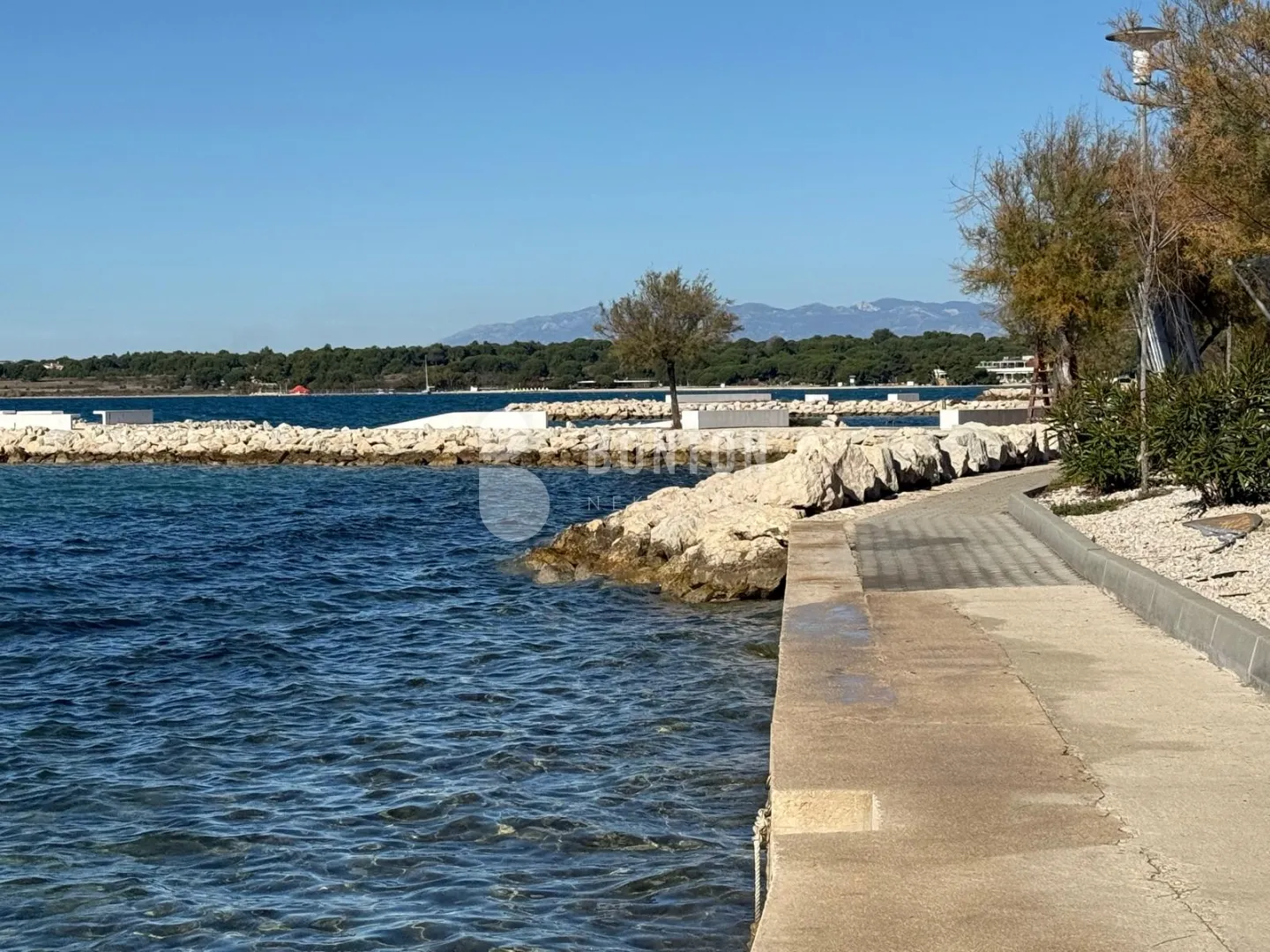 zaton-građevinsko zemljište 100 m od plaže - slika 14