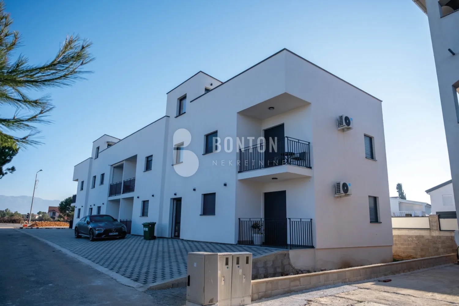 vir-namješteni dvosobni apartman - slika 2