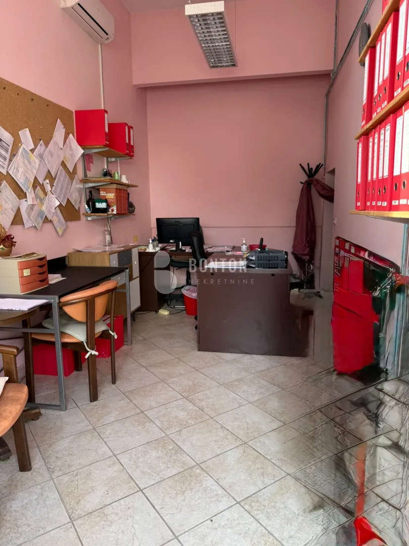 zadar prilika trosobni stan,studio apartman,i poslovni prostor - slika 23