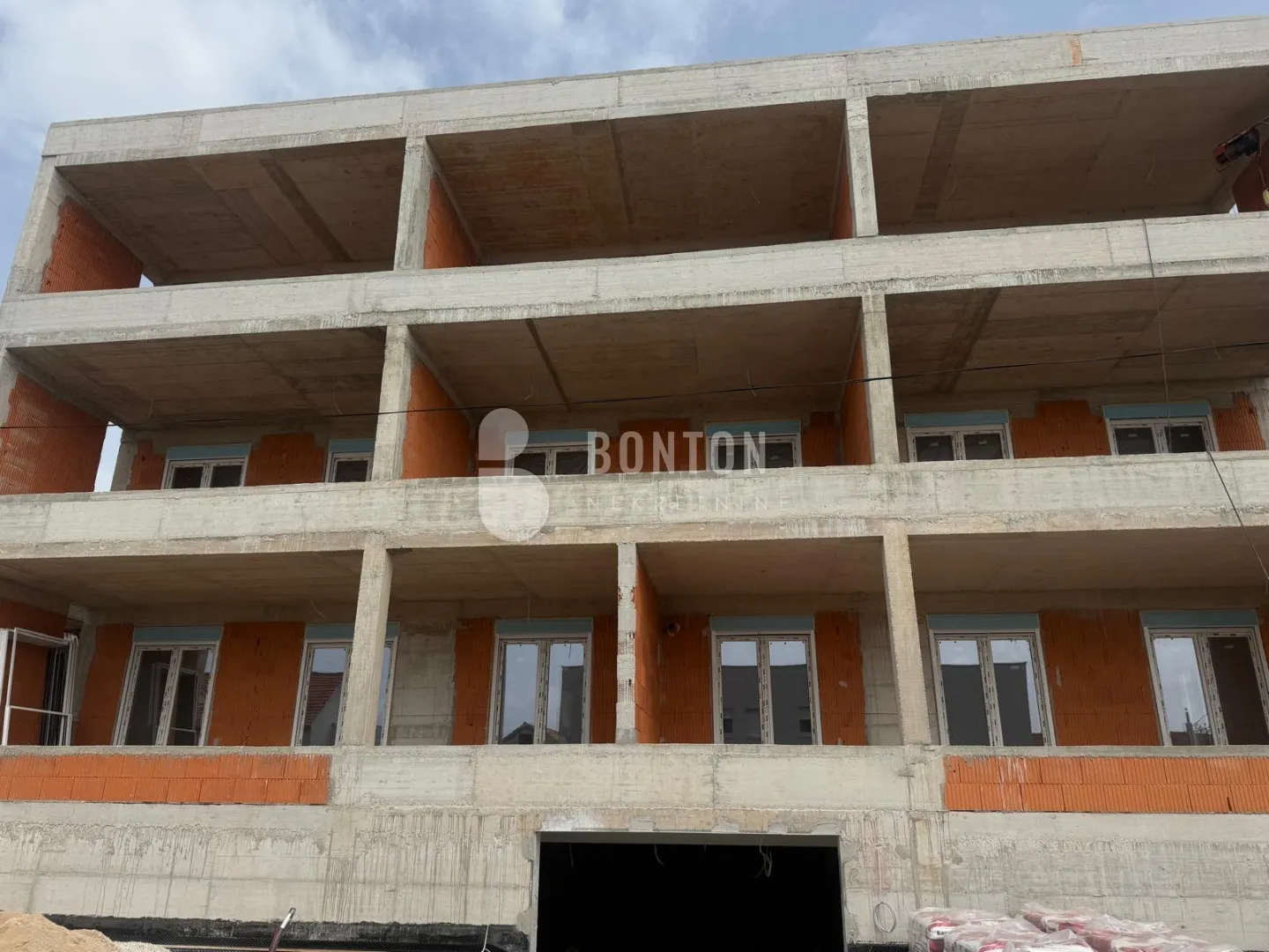 stan s3_-crvene kuće-novogradnja-mirna lokacija - slika 4