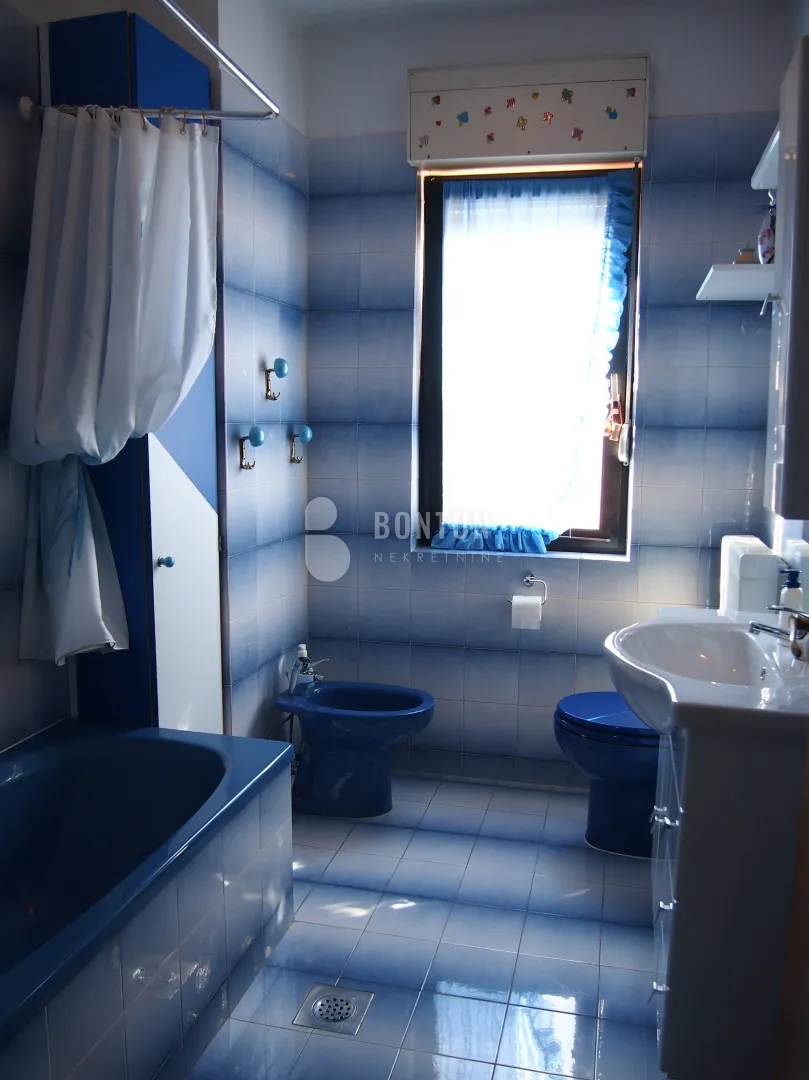 zadar prilika trosobni stan,studio apartman,i poslovni prostor - slika 89