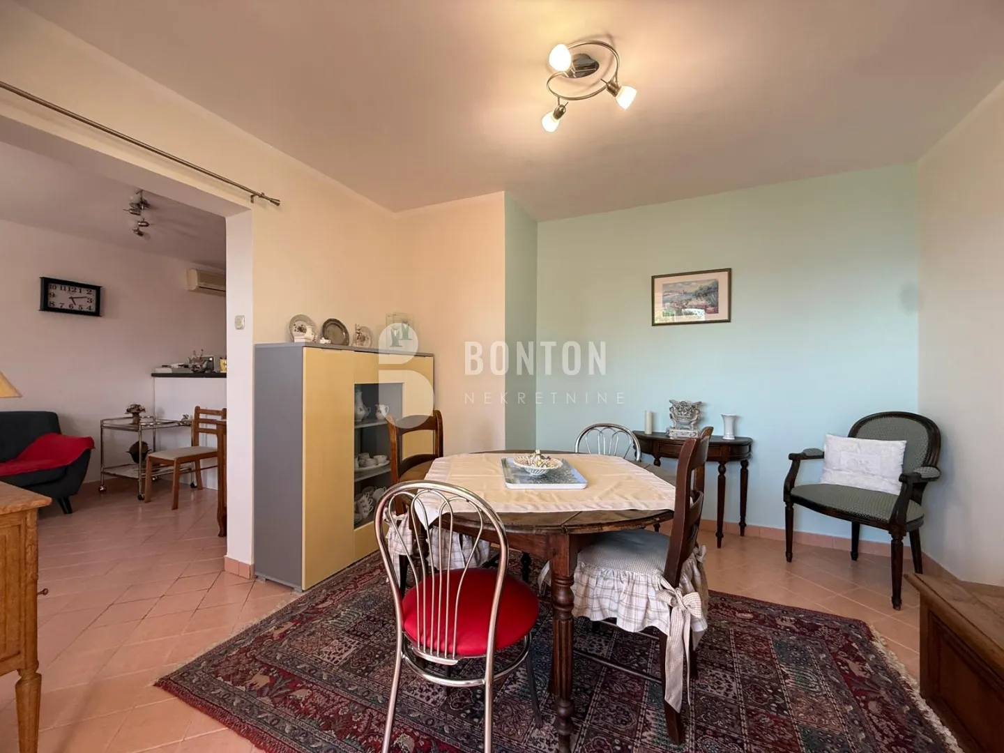 maslinica- šarmatna kuća s dva apartmana - slika 23