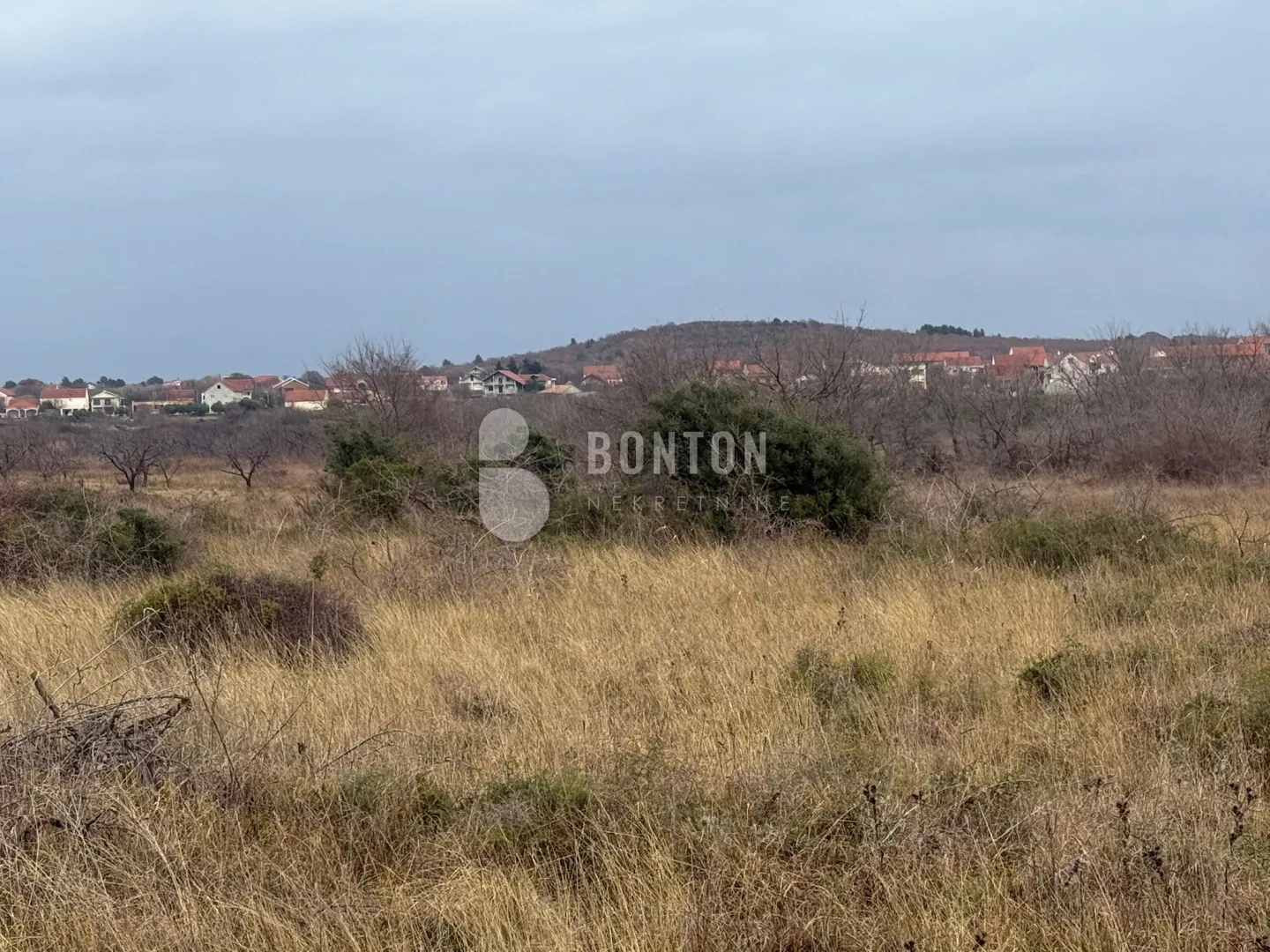 škabrnja-poljoprivredno zemljište - slika 12
