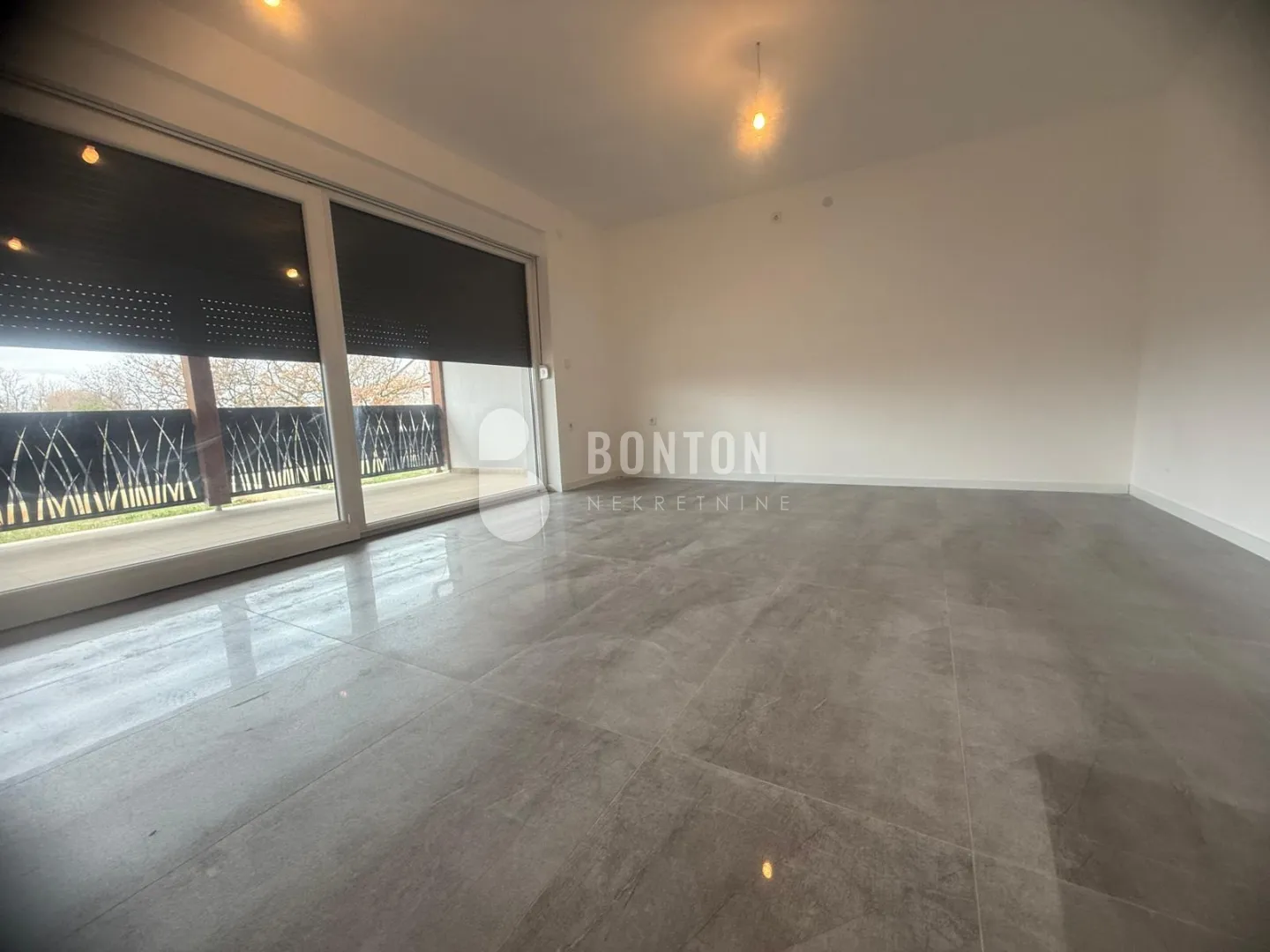 murvica- nova duplex kuća u centru murvice - slika 13