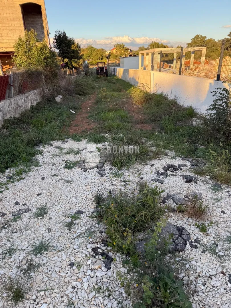 žerava-građevinsko zemljište 610 - slika 6