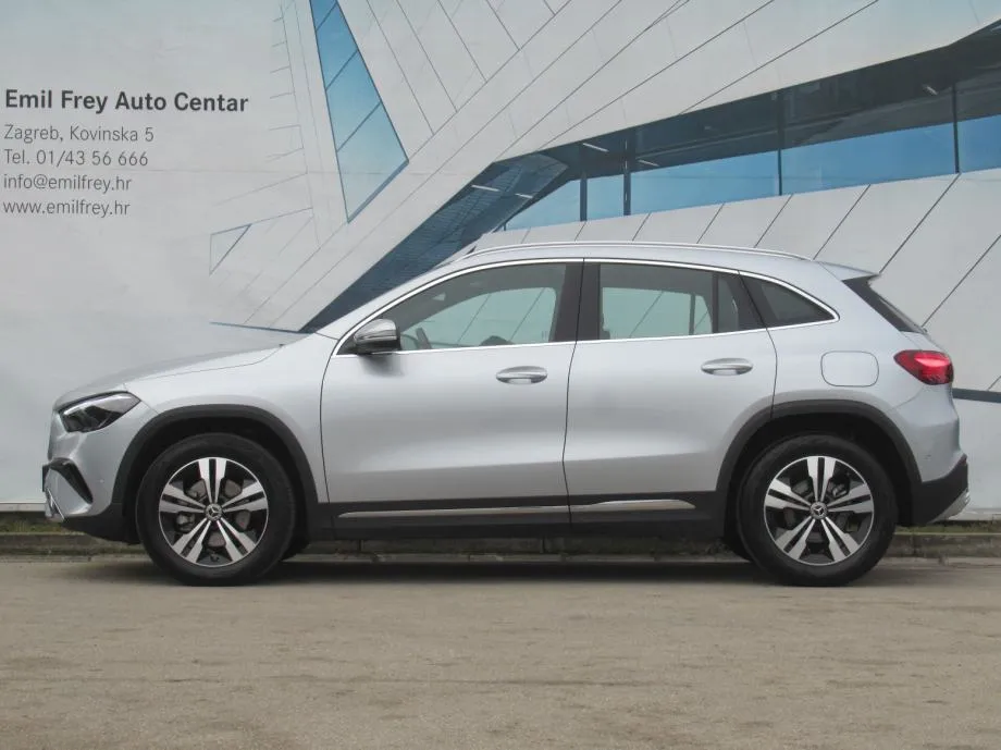 mercedes-benz gla 200 d progressive advanced plus **3 godine jamstva** - slika 2