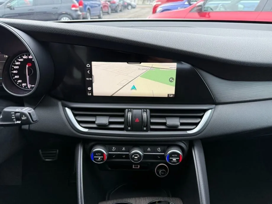 alfa giulia 2.2d automatik ti q4 210ks velika navi°kamera°koža°leasing - slika 14