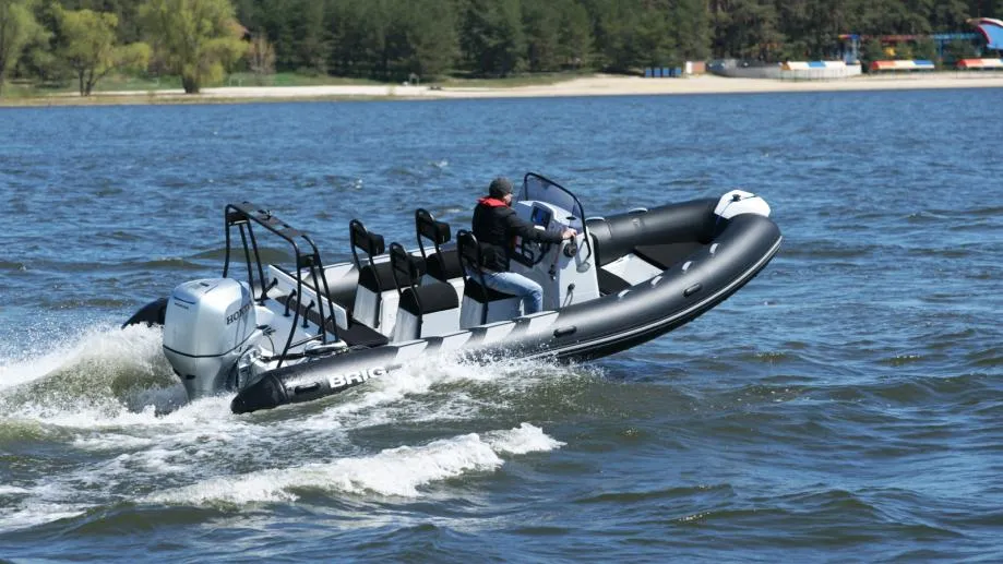brig navigator 610j - slika 17