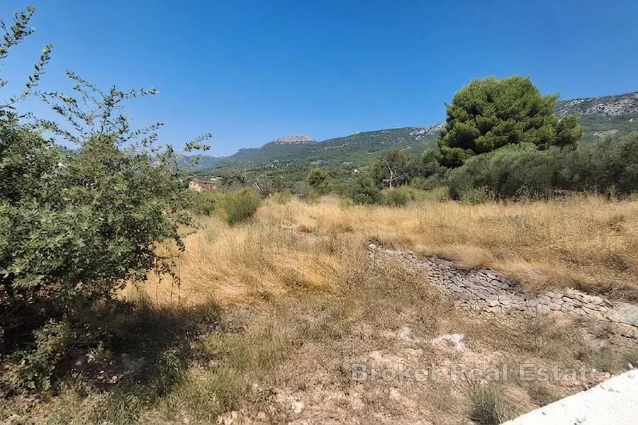građevinsko zemljište s građevinskom dozvolom i otvorenim pogledom na more - slika 2
