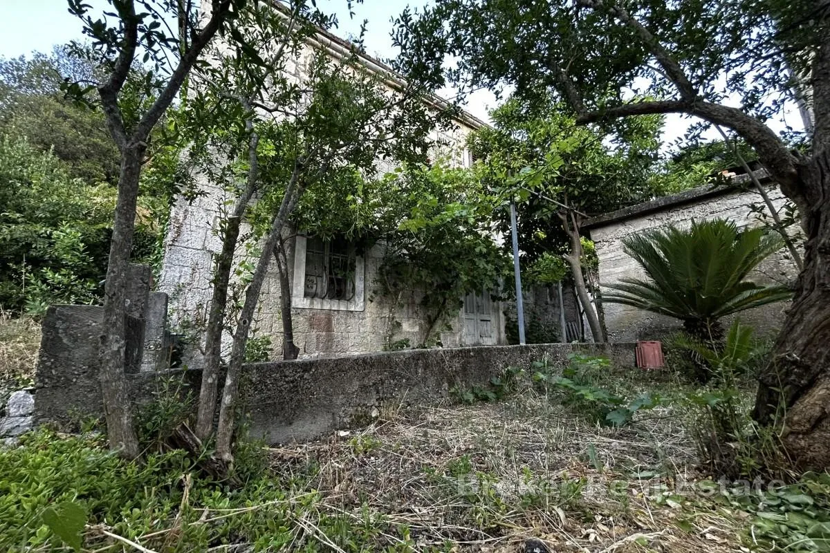 dvojna kamena kuca za renovaciju - slika 3
