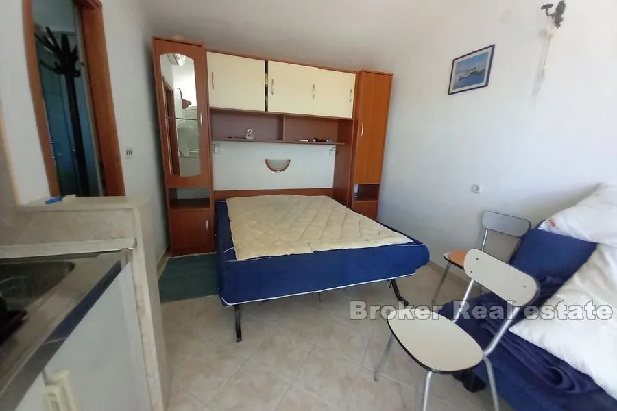 kuća i građevinsko zemljište s pogledom na more - slika 7