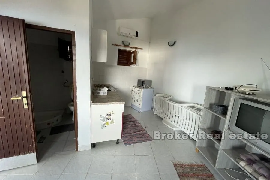 kuća u blizini mora - slika 6