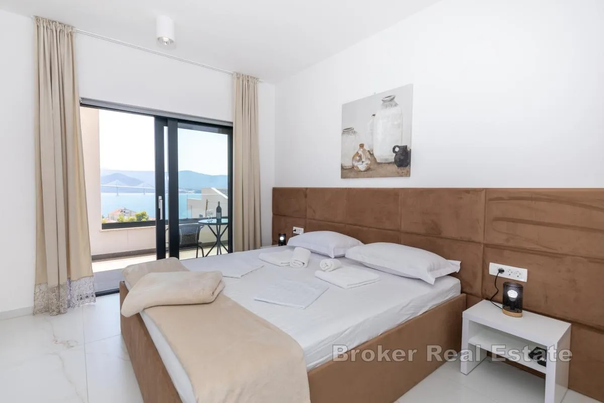 moderna vila s bazenom - slika 10