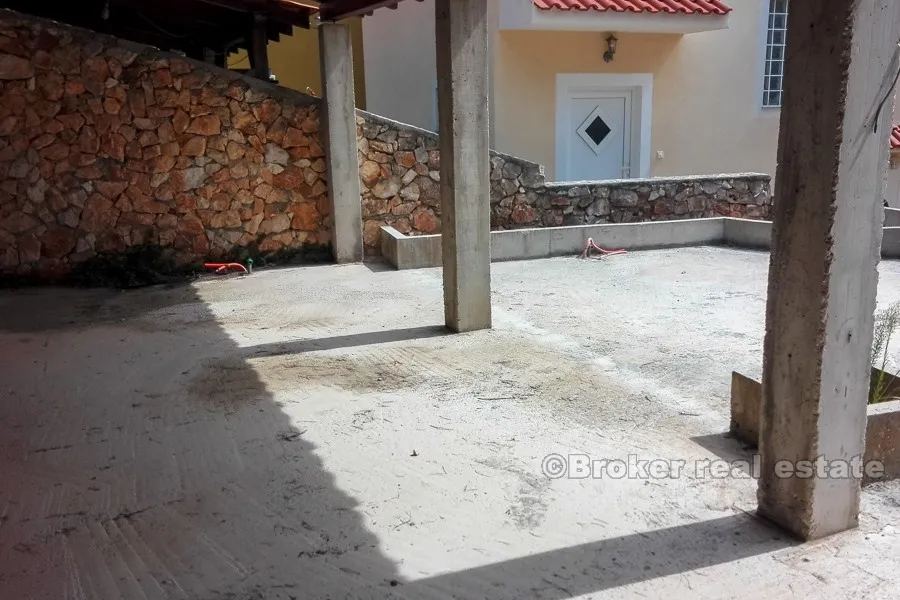 samostojeća kuća, uz more, prodaja - slika 7