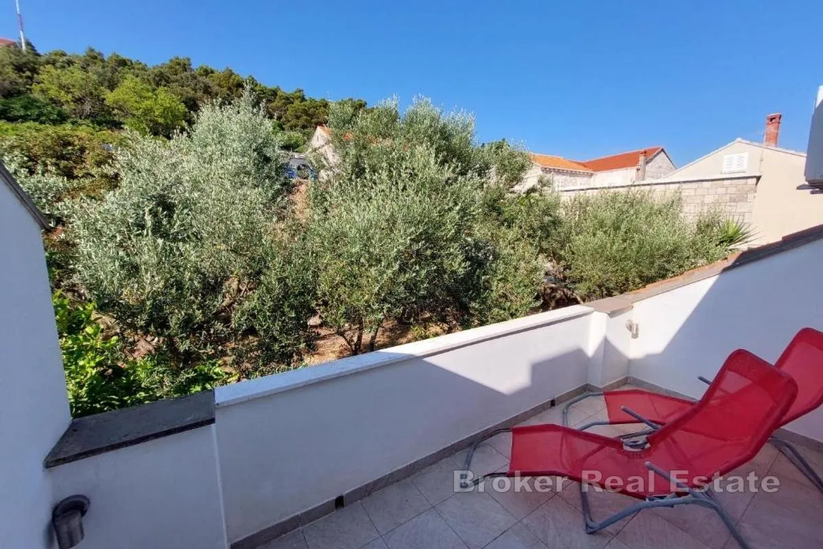 apartmanska kuća s pogledom na more - slika 15