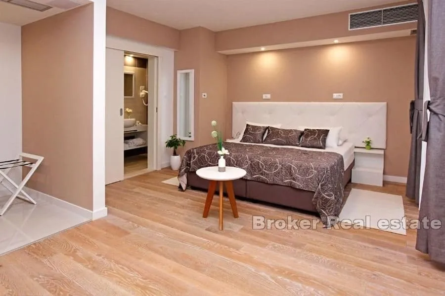 vila - hotel u prvom redu do mora - slika 6