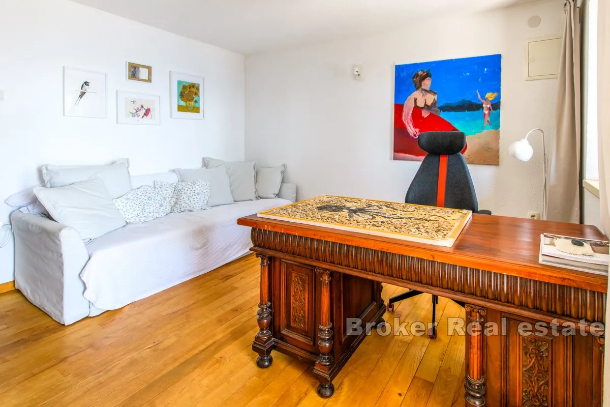 jedinstvena kamena vila na prestižnoj lokaciji s panoramskim pogledom na more - slika 17
