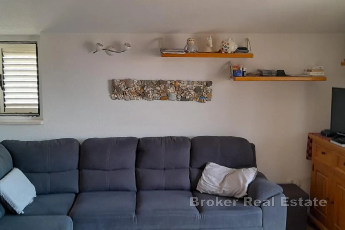 obiteljska kuća u blizini mora - slika 7