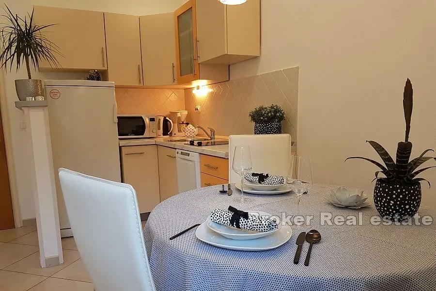 apartmanska kuća s pogledom na more - slika 7