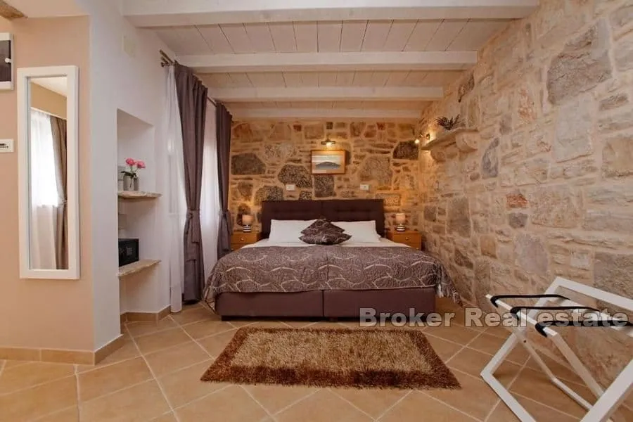 vila - hotel u prvom redu do mora - slika 5