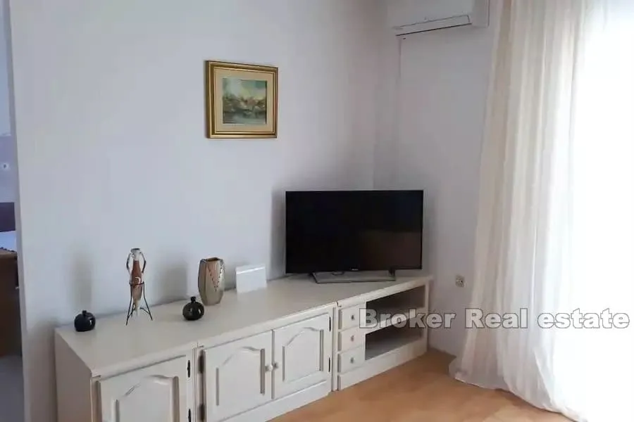 kuća drugi red od mora - slika 7