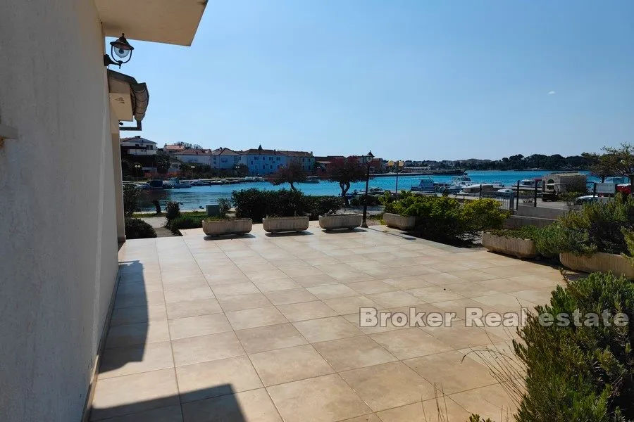 zadar apartmanska kuća prvi red do mora - slika 5
