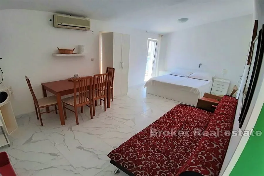 apartmanska vila s pogledom na more - slika 11