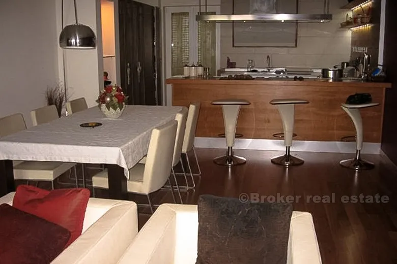 moderna vila s otvorenim pogledom na more, na prodaju - slika 16