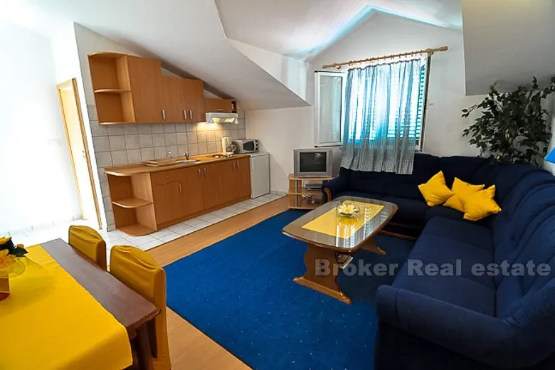 kuća sa 9 apartmana, za prodaju - slika 9
