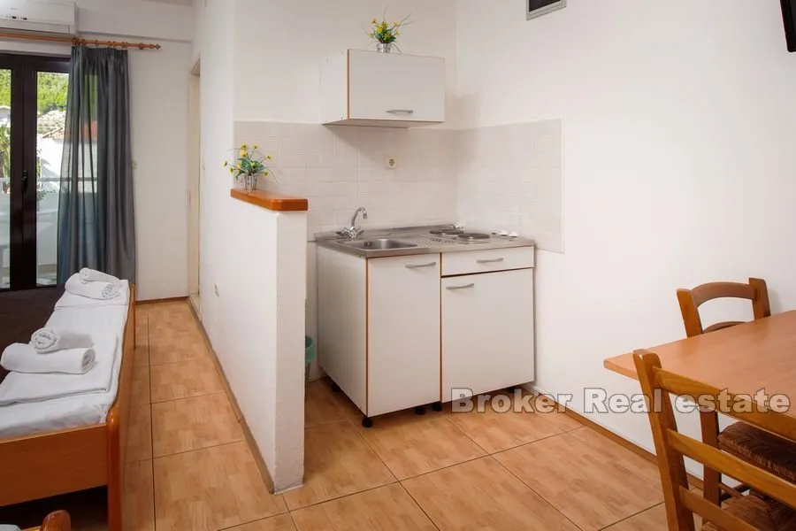 drvenik, apartmanska kuća s pogledom na more - slika 11