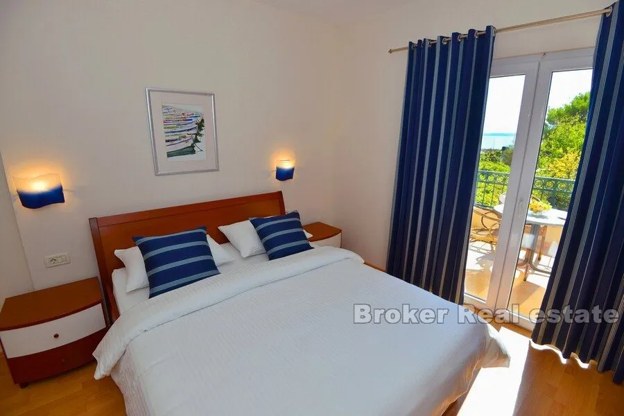 apartmanski objekt s restoranom prvi red do mora - slika 5