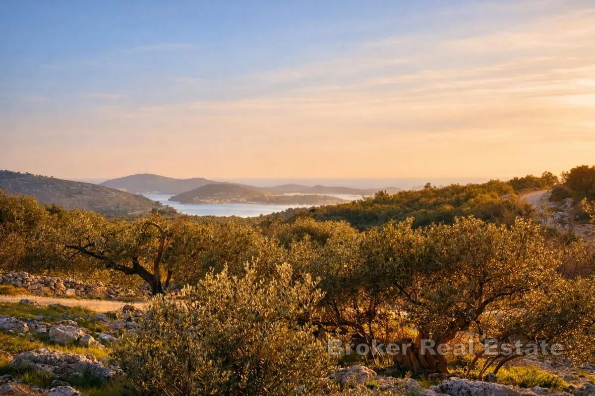moderna luksuzna vila s bazenom i panoramskim pogledom na more - slika 15