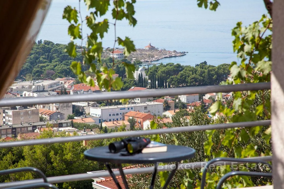 atraktivna vila s panoramskim pogledom na more - slika 14