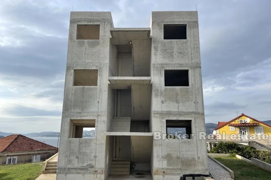 roh bau zgrada s pogledom na more - slika 2