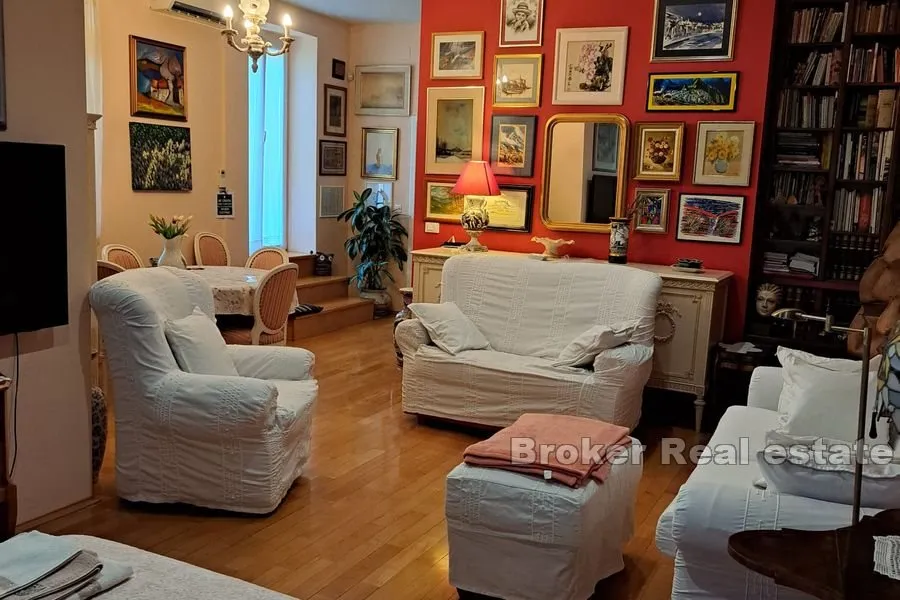centar, luksuzan stan sa terasom - slika 7