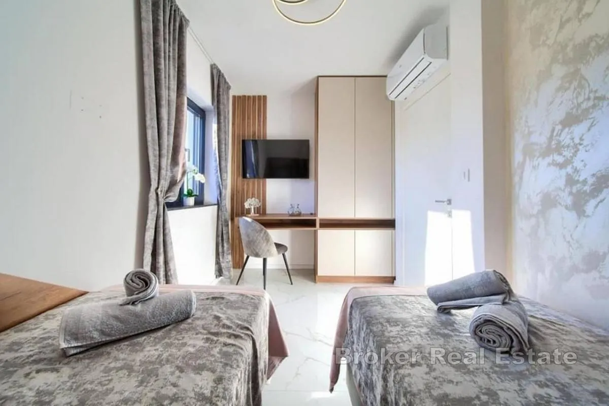 penthouse s dva odvojena stambena dijela - slika 10