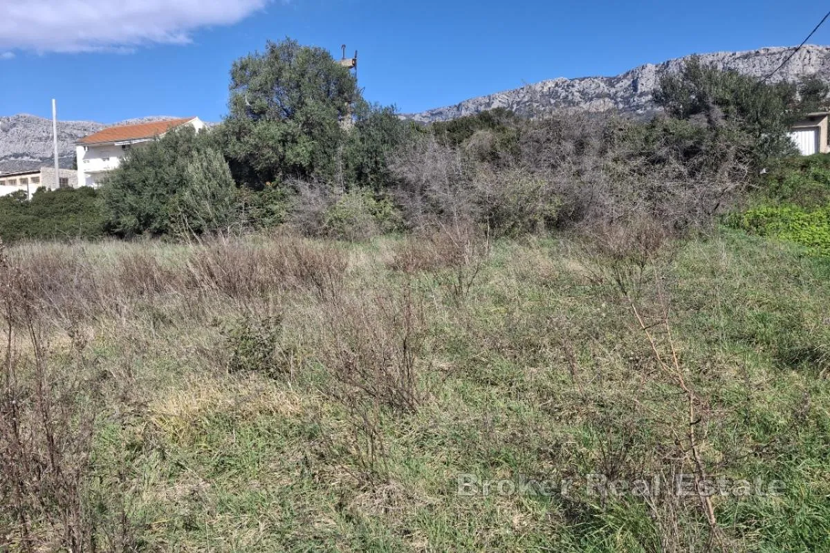 građevinsko zemljište uz glavnu prometnicu - slika 3