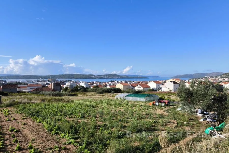 građevinsko zemljište u blizini centra trogira - slika 5